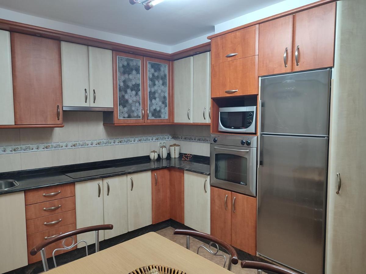 Piso Muy Grande Apartment Moana Bagian luar foto
